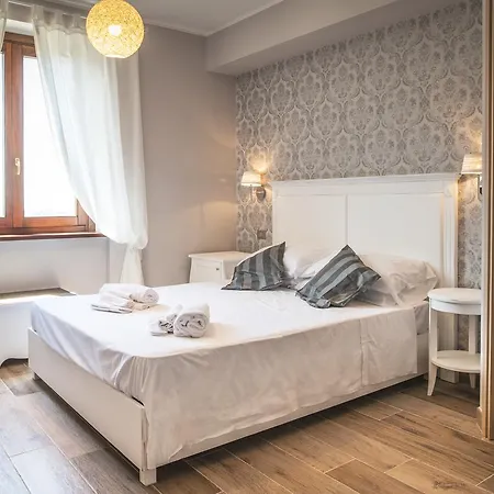 La Dimora Di Francesco Bed & Breakfast 4*