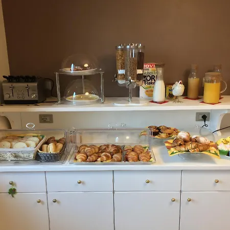 Frühstückspension La Dimora Di Francesco 4*